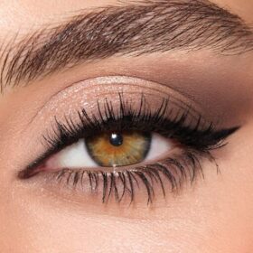 CHARLOTTE’S PALETTE OF BEAUTIFYING EYE TRENDS SUPER NEUTRAL